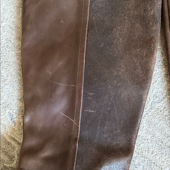 Ugg women’s boots
Size 9.5
Color: brown - Picture 9 of 9